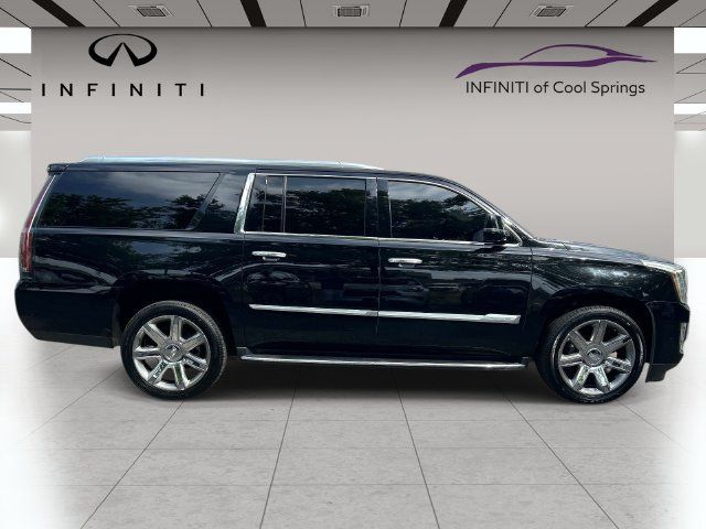 Used 2019 Cadillac Escalade ESV Premium Luxury AWD/4WD image 8