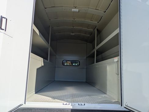 New 2026 Ford F550 4x4 Supercab Super Duty image 29