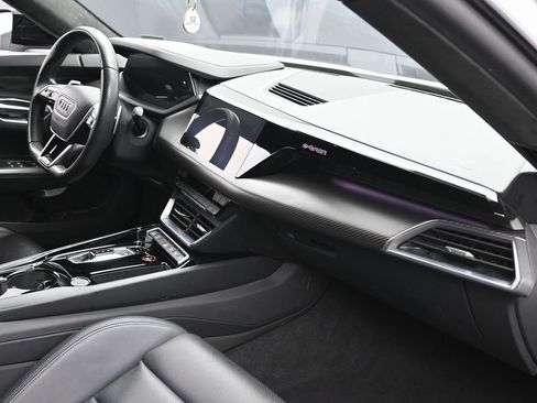 Used 2023 Audi RS e-tron GT w/ Carbon Performance Package image 36