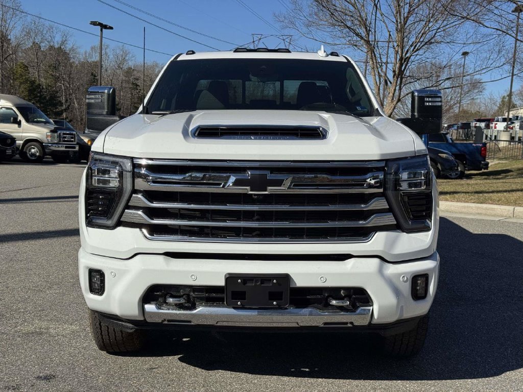New 2026 Chevrolet Silverado 2500 High Country w/ High Country Premium Package AWD/4WD image 26