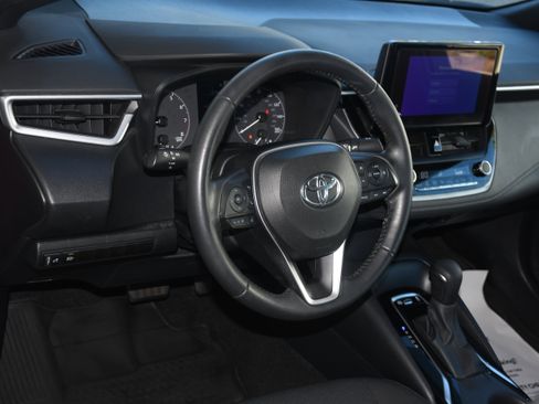 Certified 2024 Toyota Corolla SE image 8