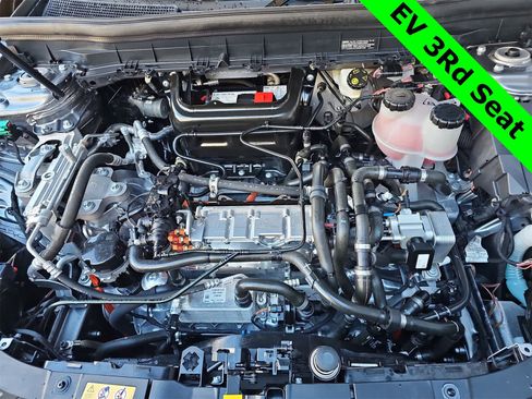 Used 2022 Mercedes-Benz EQB 300 4MATIC w/ AMG Night Package image 13