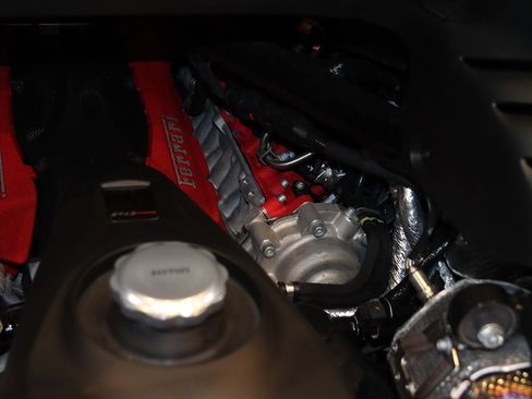 Certified 2022 Ferrari SF90 Spider image 88