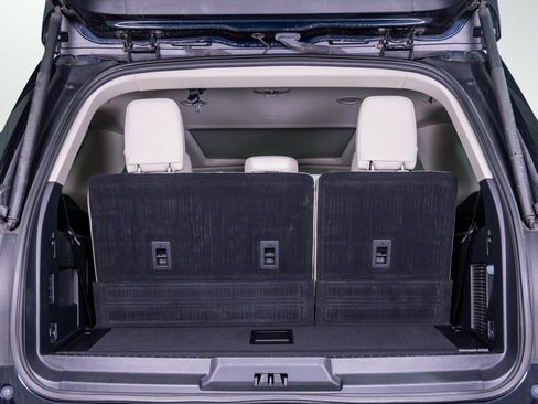 Used 2021 Ford Expedition Platinum AWD/4WD image 8