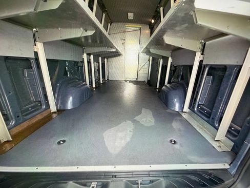 Used 2019 Mercedes-Benz Sprinter 170 image 6