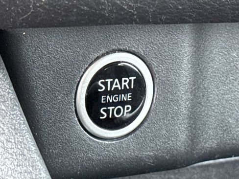 Certified 2023 Nissan Rogue S AWD/4WD image 43