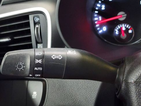 Used 2016 Kia Sorento AWD w/ LX Convenience Package image 14