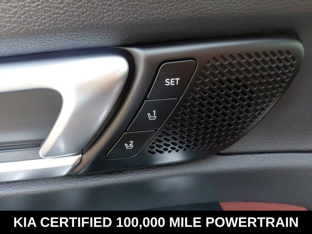 Certified 2025 Kia Telluride SX w/ SX Captain's Chair Package FWD image 21