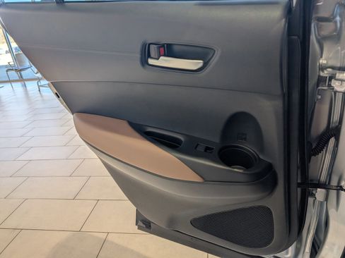 New 2026 Toyota Corolla Cross XLE image 25