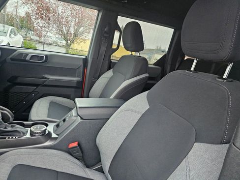 Used 2023 Ford Bronco Big Bend image 26