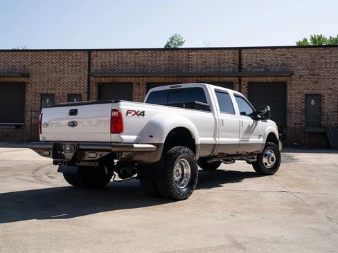Used 2016 Ford F350 King Ranch w/ FX4 Off-Road Package AWD/4WD image 2