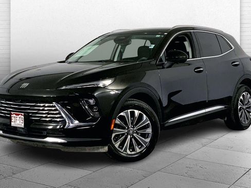 Used 2025 Buick Envision Preferred image 12