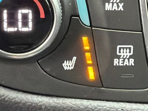 Used 2024 Chevrolet Equinox RS image 31