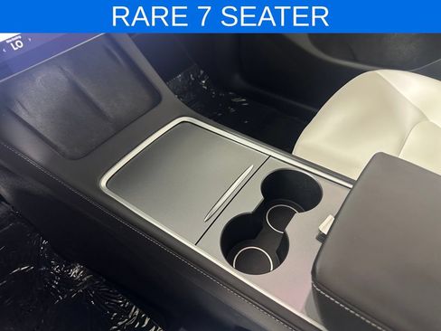 Used 2025 Tesla Model Y Long Range AWD/4WD image 34