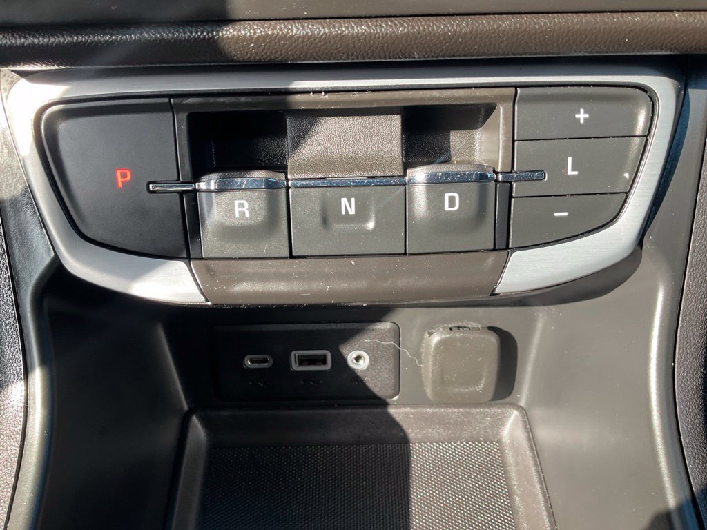 Used 2023 GMC Terrain SLE w/ Driver Convenience Package FWD image 22