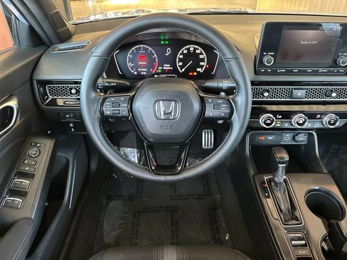 Used 2022 Honda Civic Sport image 17
