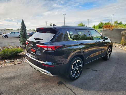 Used 2024 Mitsubishi Outlander SEL image 5
