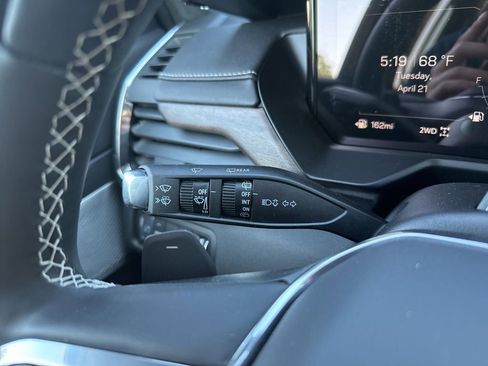 New 2026 GMC Acadia Denali Ultimate w/ LPO, Floor Liner Package AWD/4WD image 31