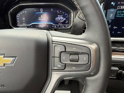 Used 2024 Chevrolet Silverado 2500 LT AWD/4WD image 14