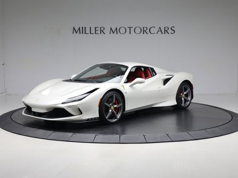 Certified 2023 Ferrari F8 Tributo RWD image 23