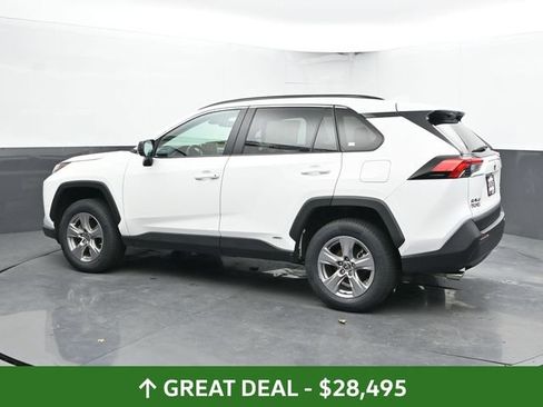 Used 2024 Toyota RAV4 LE AWD/4WD image 9