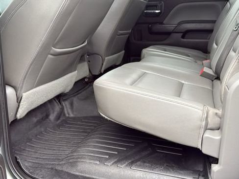 Used 2018 Chevrolet Silverado 2500 W/T w/ WT Convenience Package image 22