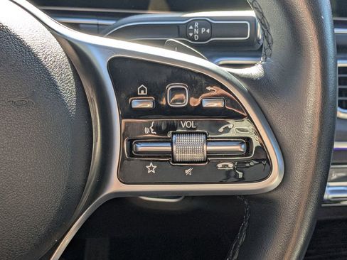 Certified 2022 Mercedes-Benz GLS 450 4MATIC image 15