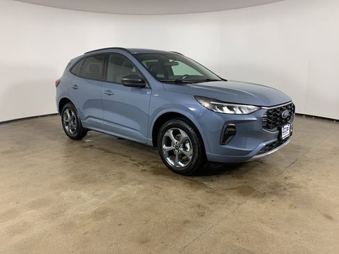 Used 2024 Ford Escape ST-Line w/ Tech Pack #1 image 5