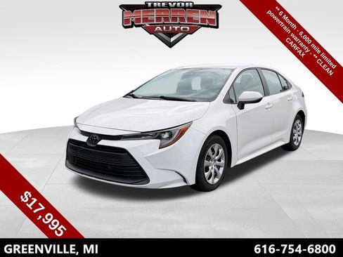 Used 2024 Toyota Corolla LE FWD image 1