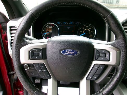 Used 2016 Ford F150 Lariat w/ Equipment Group 502A Luxury AWD/4WD image 21