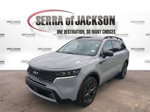 Certified 2022 Kia Sorento SX Prestige w/ Rust Color Package AWD/4WD image 4