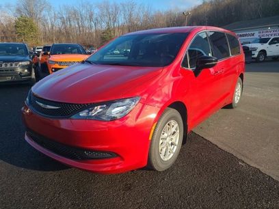 New 2026 Chrysler Voyager LX