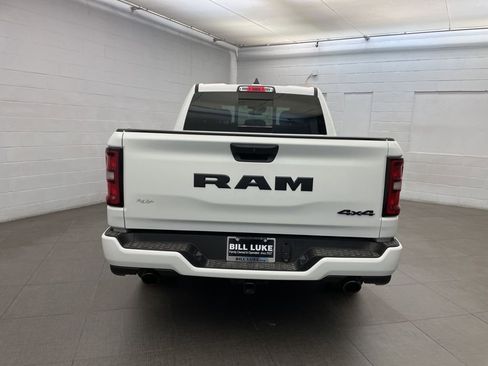 New 2026 RAM 1500 Express image 4