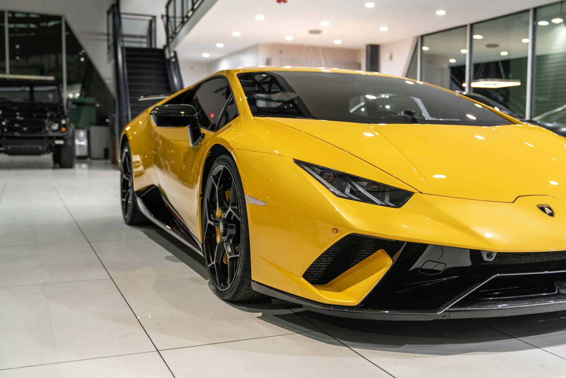 Used 2018 Lamborghini Huracan Performante AWD/4WD image 49