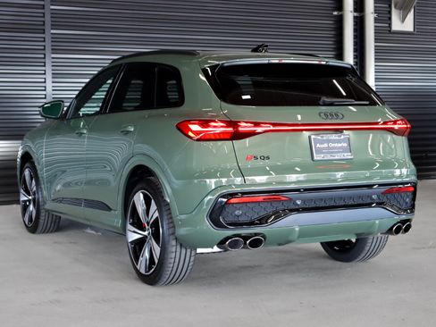 New 2025 Audi SQ5 Prestige image 2