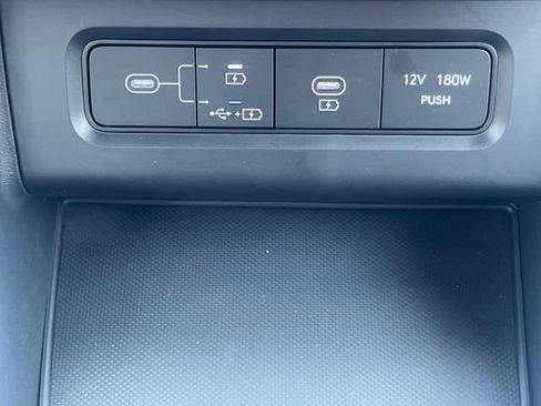 New 2025 Hyundai Tucson Limited image 34