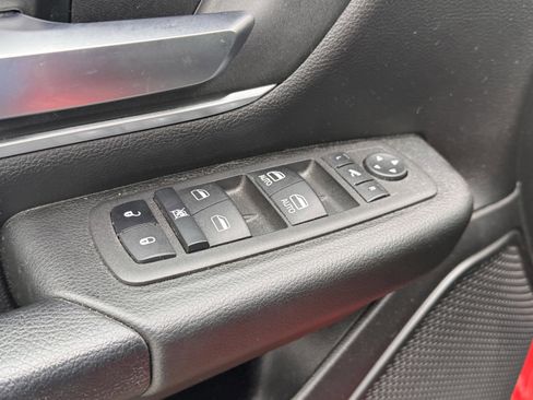 Used 2023 RAM 1500 Big Horn image 7