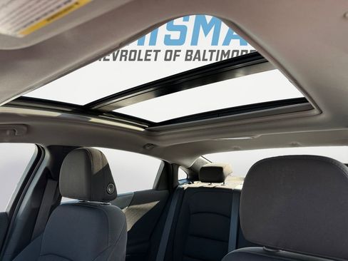 Used 2022 Chevrolet Malibu LT image 19