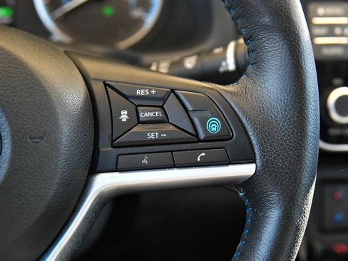 Used 2024 Nissan Leaf SV Plus image 29