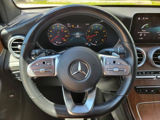 Used 2022 Mercedes-Benz GLC 300 4MATIC image 25