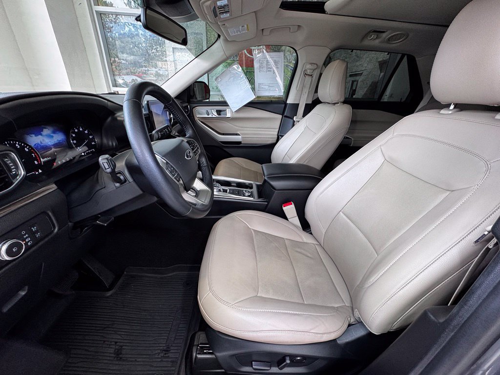 Used 2022 Ford Explorer Limited AWD/4WD image 19