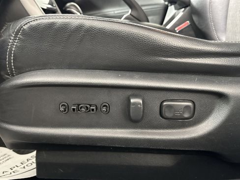 Used 2016 Honda Accord Sport image 14