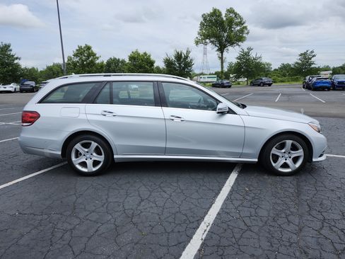 Used 2014 Mercedes-Benz E 350 4MATIC Wagon image 17