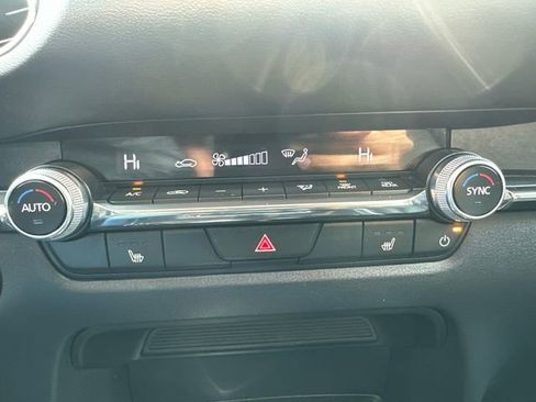 Used 2025 MAZDA CX-30 AWD 2.5 S w/ Preferred Package image 33