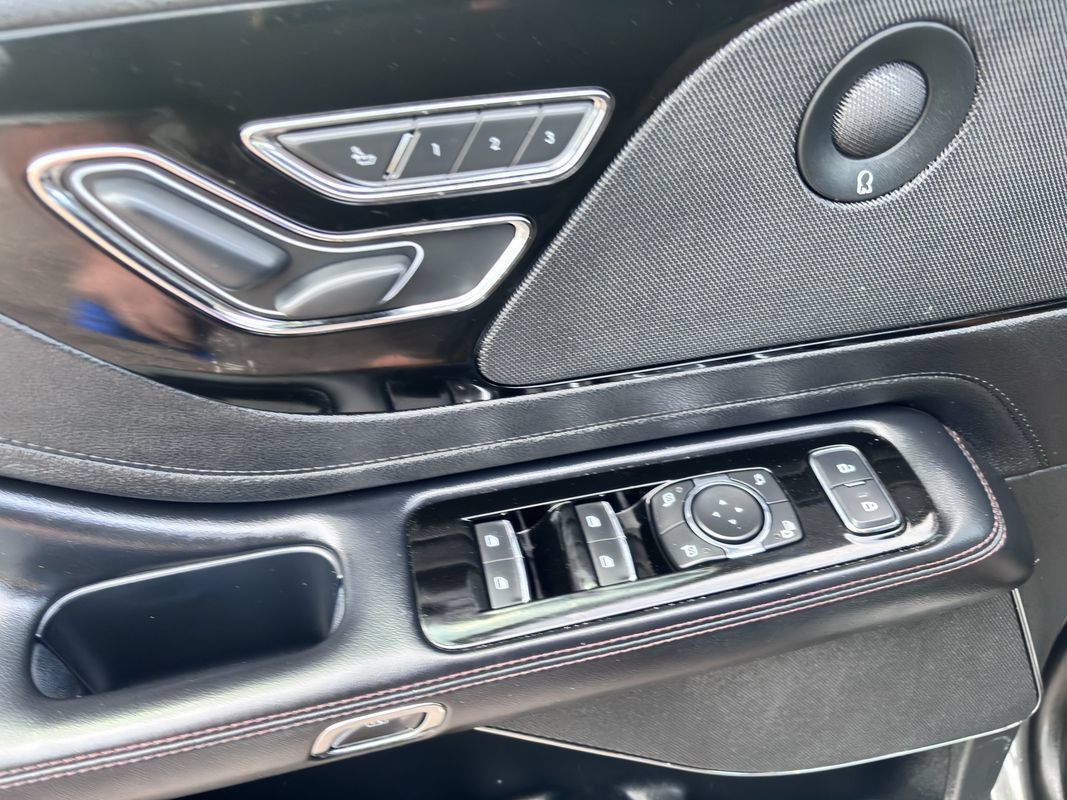 Used 2020 Lincoln Aviator Reserve RWD image 21