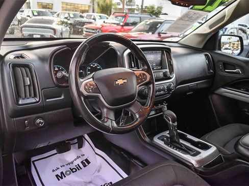 Used 2022 Chevrolet Colorado LT w/ Fleet Safety Package image 12