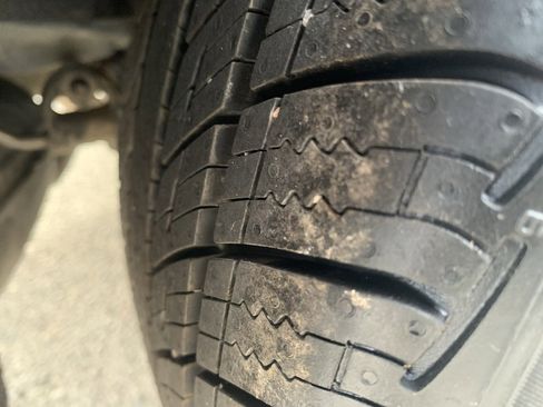 Used 2018 Honda Accord Touring image 12