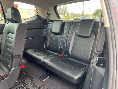 Used 2023 Volkswagen Atlas SEL Premium image 33