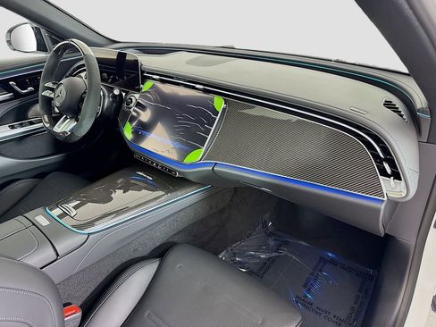 New 2026 Mercedes-Benz E 53 AMG e 4MATIC Sedan image 31