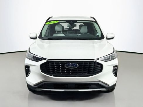 Used 2023 Ford Escape Platinum AWD/4WD image 2